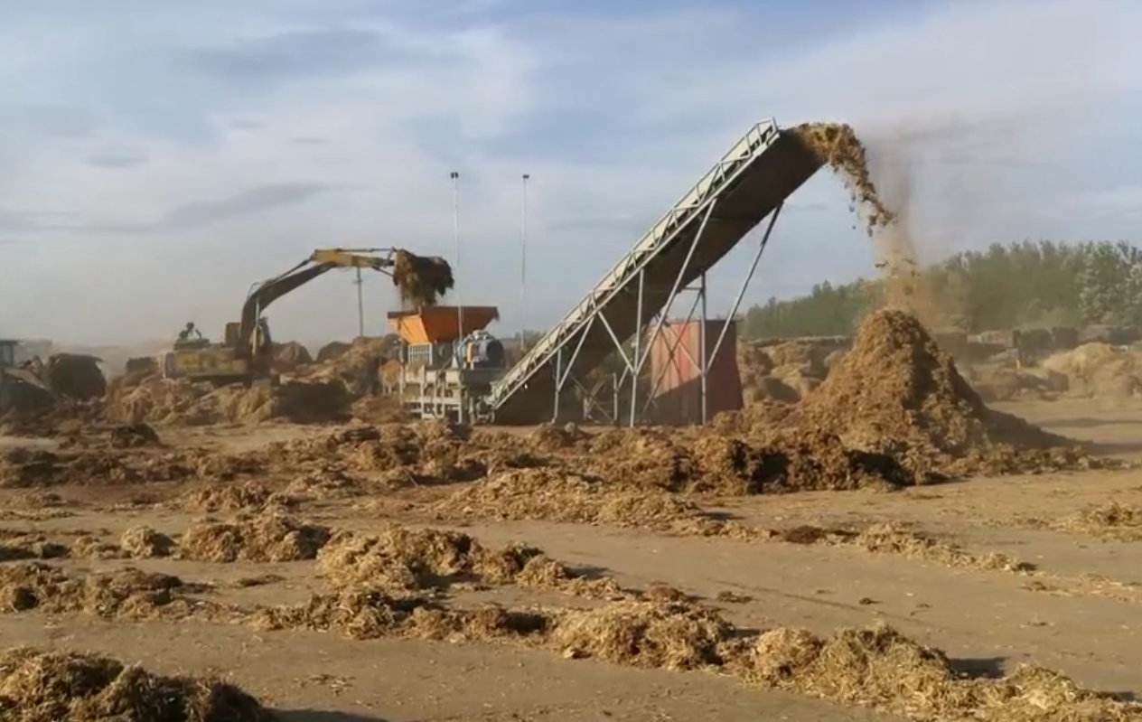 Straw Bale Shredder